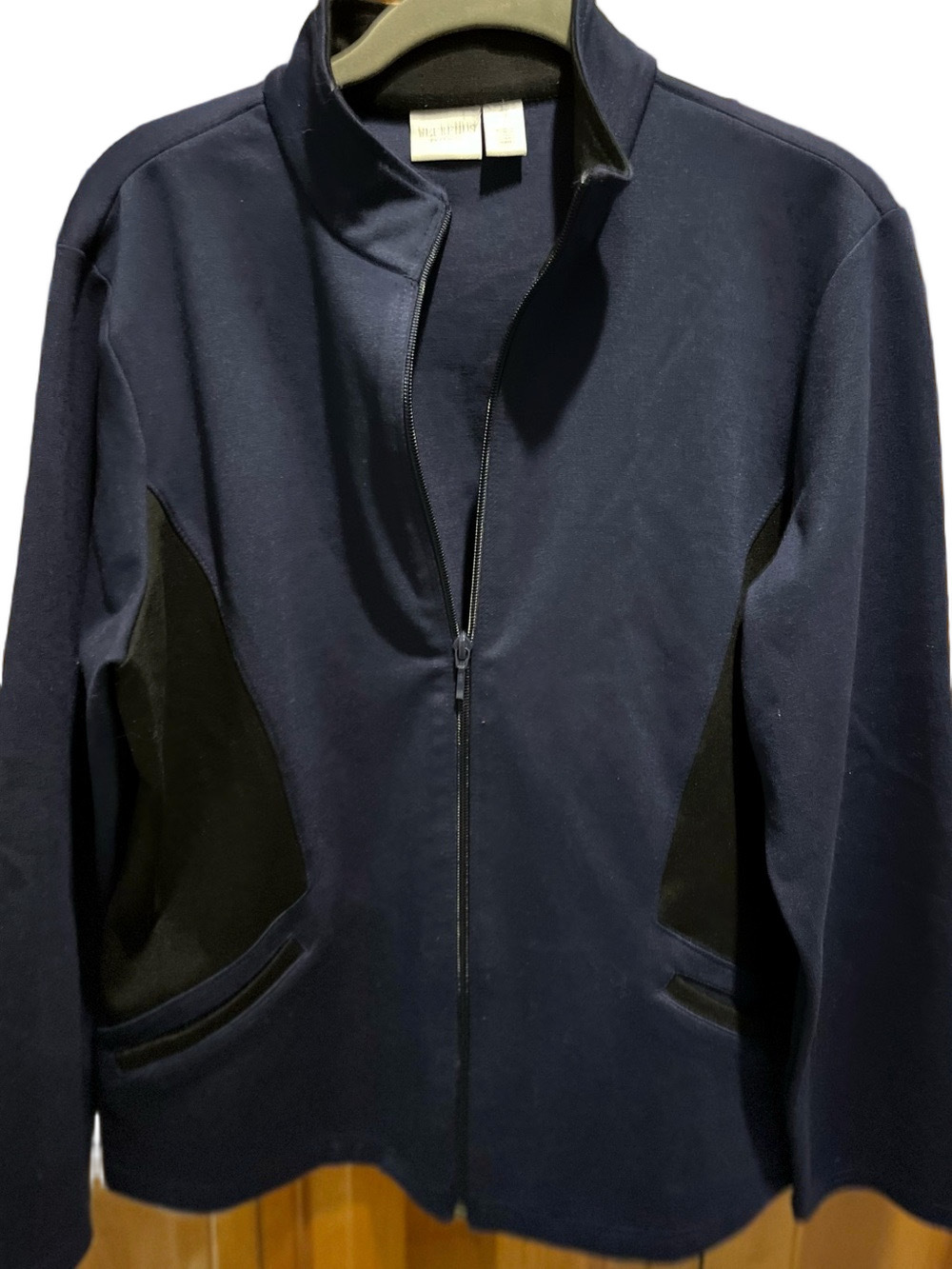 134. WOMENS CHICO’S 2/L DETAIL JACKET